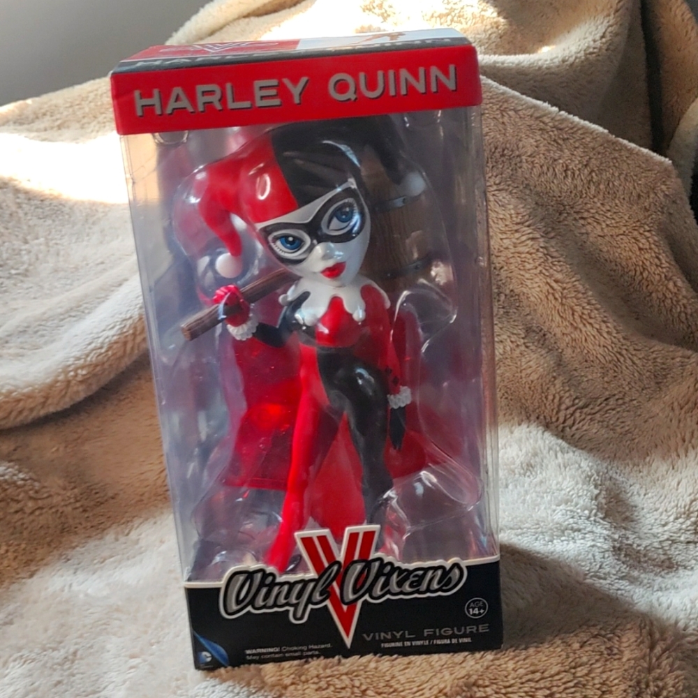 Figurine Doll